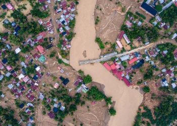 Korban Bencana di Bener Meriah ‘Jarah’ Toko Ritel