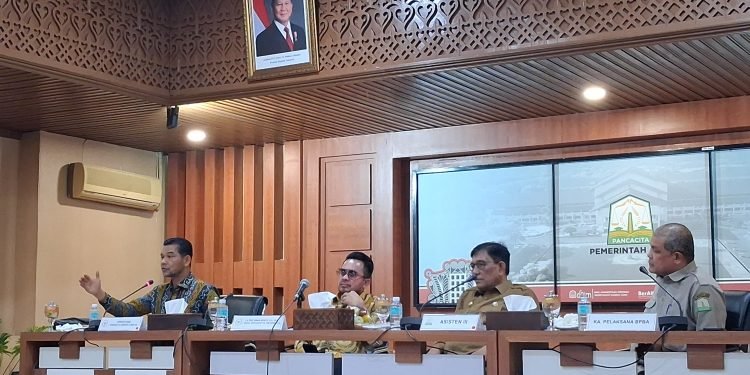Azhari Cage Beberkan Persoalan Serius Aceh Pasca Bencana