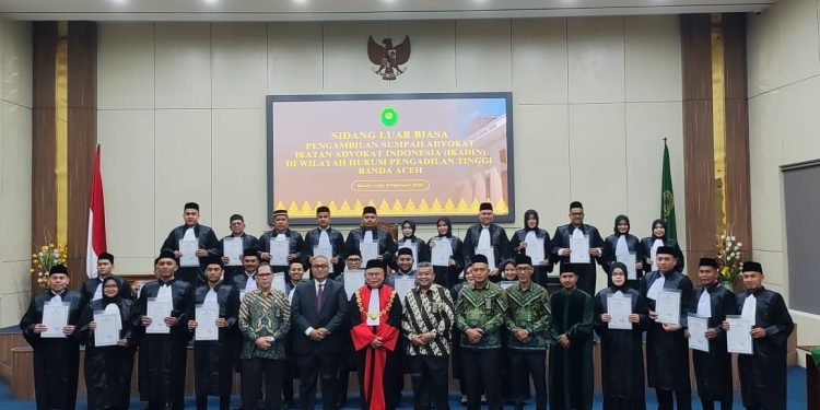 Ketua PT Banda Aceh Sumpah Advokat IKADIN, Ajak Peduli Isu Hukum Lingkungan