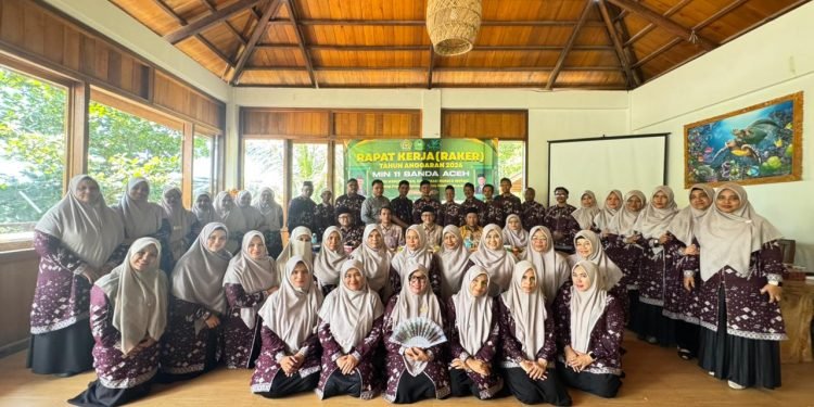 MIN 11 Banda Aceh Gelar Raker Tahunan 2026