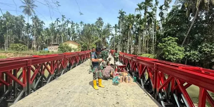 TNI Rampung Bangun Jembatan Darurat di Aceh Utara