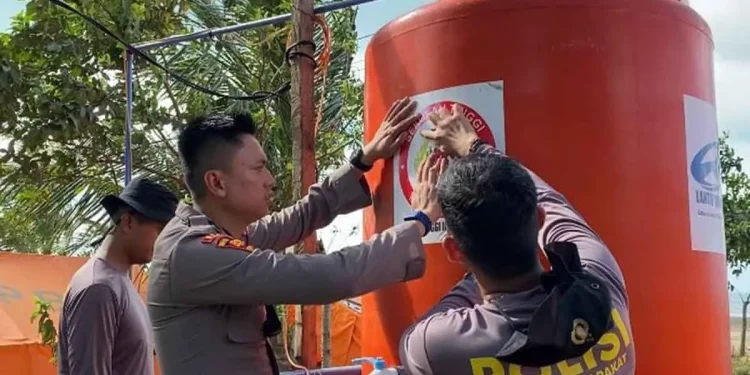 Mahasiswa STIK Bangun Sumur Bor untuk Warga di Aceh Utara