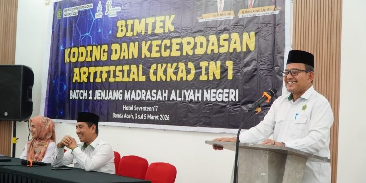 Kakanwil Kemenag Buka Bimtek Koding dan Kecerdasan Artifisial Guru MA