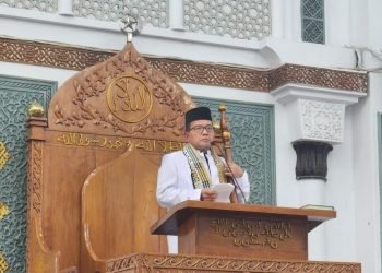 Khutbah di Baiturrahman, Kakanwil Kemenag Aceh: Jadikan Al-Quran sebagai Petunjuk dan Pedoman Hidup
