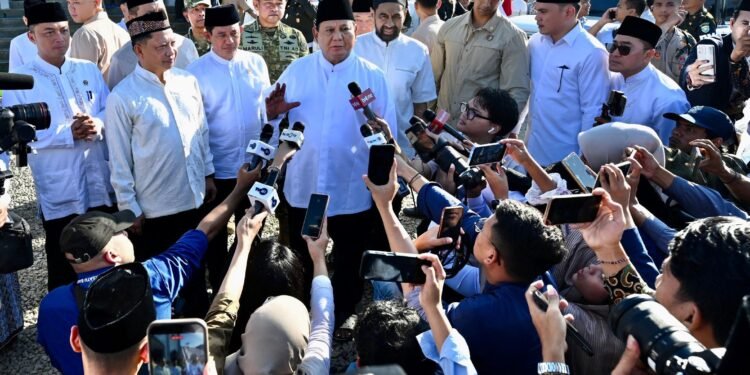 Prabowo: Seluruh Pengungsi Sudah Keluar dari Tenda