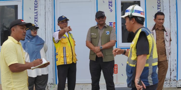 Ketua Posko Satgas PRR Aceh Tinjau Pembangunan Huntara Terakhir di Aceh Utara