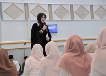 Illiza Wisuda Santri Daurah Al-Quran di Masjid Oman