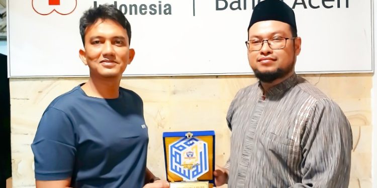 Dari Aksi Nyata ke Pengakuan Nasional: Ketua PMI Banda Aceh Sabet Gelar Tokoh Kemanusiaan