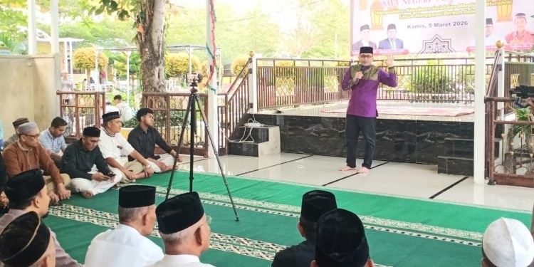 Penyerahan Sembako dan Tausyiah Iringi Buka Puasa di SMAN 9 Banda Aceh