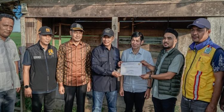 Muhammad Syuhada Kawal Perbaikan Ruas Jalan Peunaron melalui HRD