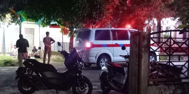 Aji Uma Fasilitasi Ambulance untuk Janazah Warga Abdya