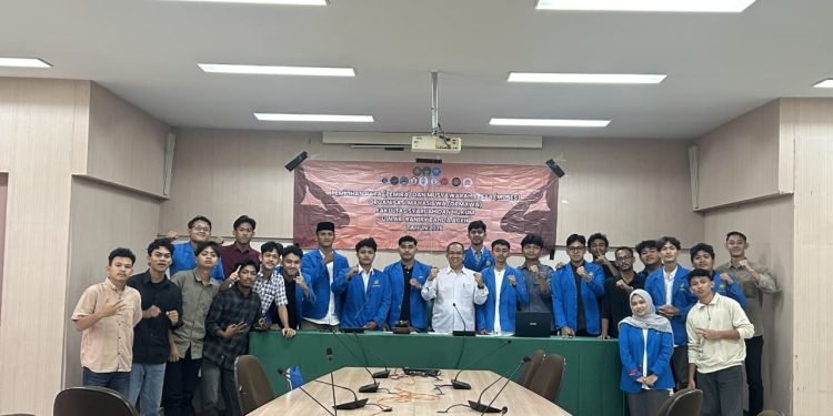 M. Ikram Al Ghifari Resmi Nahkodai DEMA FSH UIN Ar-Raniry