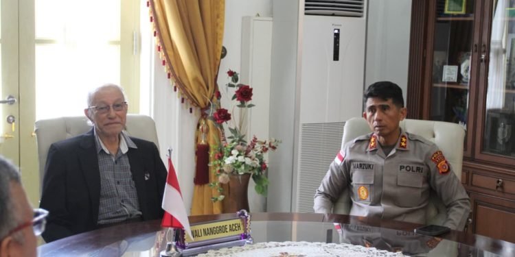 Wali Nanggroe Terima Kapolda Aceh, Bahas Penanganan Bencana hingga Stabilitas Ekonomi