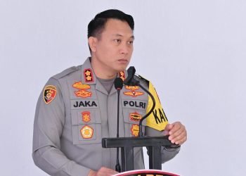 Bank Aceh Blangpidie Salurkan Zakat Karyawan ke Baitul Mal Abdya