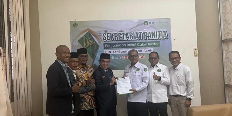 Prof Muhammad Siddiq Jadi Calon Rektor UIN Ar-Raniry Pertama Yang Daftar