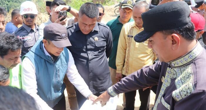 Wabup Muchsin Melaksanakan Monitoring Ke 2 Titik Perbaikan Jalan Celala