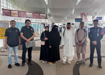 Imigrasi Banda Aceh Deportasi WN Pakistan Sekeluarga