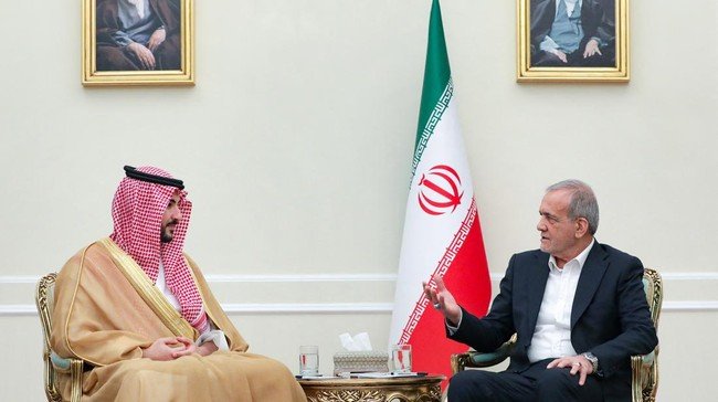 Presiden Iran Minta Maaf ke Negara Arab yang Kena Imbas Perang Vs AS