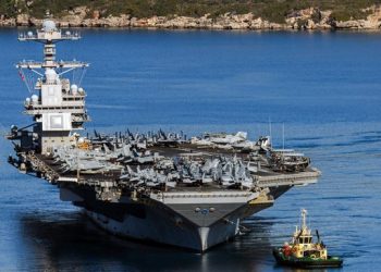 Iran Ancam Serang Kapal Induk Terbesar AS di Laut Merah