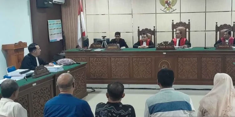Lima Terdakwa Korupsi Pajak Daerah Dituntut 14,5 Tahun Penjara