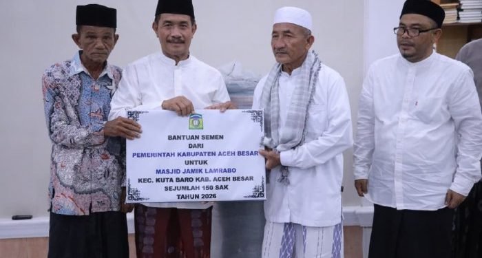 Wakil Bupati Aceh Besar Safari Ramadhan di Lamrabo Kuta Baro