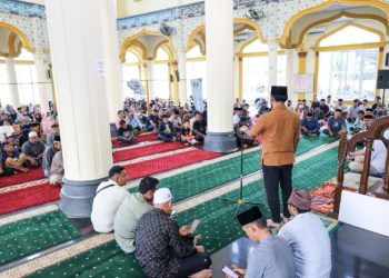 Gandeng BSI, Bupati Al-Farlaky Santuni 476 Anak Yatim di Ranto Peureulak