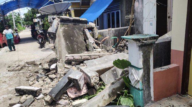 Flores Timur Tetapkan Tanggap Darurat Bencana Gempa: 1.659 Mengungsi