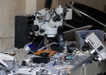 AS-Israel Bombardir Iran Lagi, Kota Dekat Teheran Porak-poranda