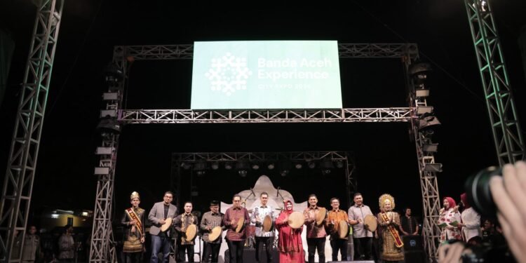 Illiza Buka Banda Aceh City Expo 2026 di Blang Padang