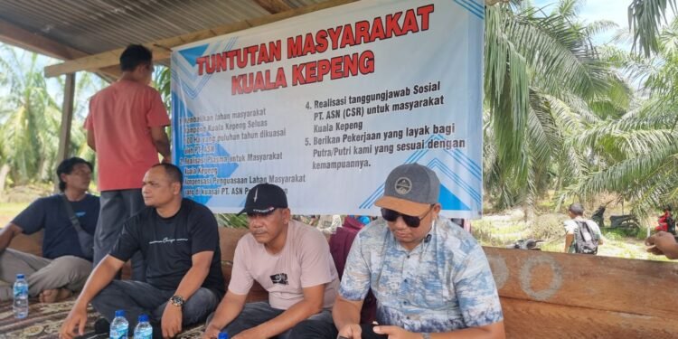 Negara Tak Boleh Tutup Mata: Warga Kuala Kepeung Tuntut Pengembalian Tanah dari HGU PT ASN