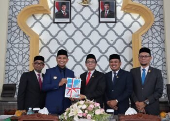 DPRK Banda Aceh Gelar Rapat Paripurna Penyerahan LKPJ Walikota Tahun Anggaran 2025