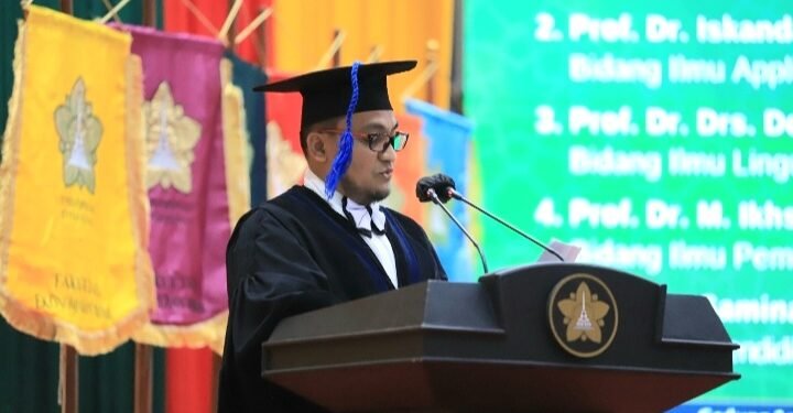 Guru Besar Pendidikan Bahasa Inggris FKIP USK Dikukuhkan, Tekankan Penguasaan Genre