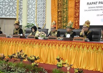 Irwansyah Pimpin Rapat Paripurna Istimewa Peringati Hut ke 821 Kota Banda Aceh