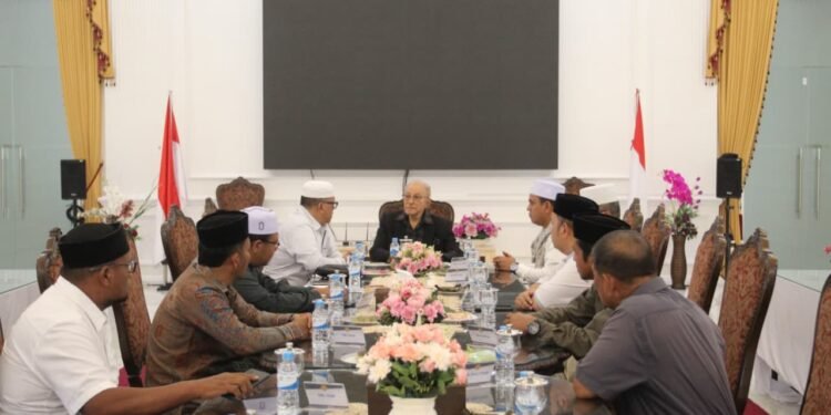 Wali Nanggroe Minta Rakyat Aceh Bersatu