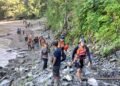 Tiga Pria Hanyut di Sungai Mane, Dua Selamat, Satu Hilang Masih Dicari