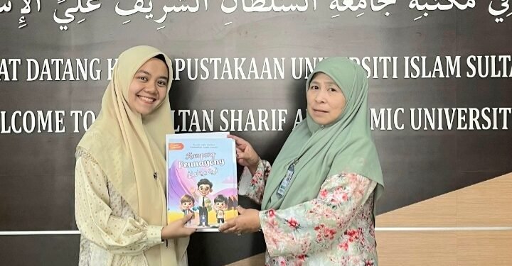 Buku “Kampoeng Peunayong” Resmi Menjadi Koleksi Perpustakaan UNISSA Brunei Darussalam