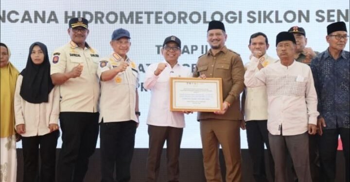 Satgas PRR Serahkan Bantuan di Aceh Tamiang Percepat Rekonstruksi