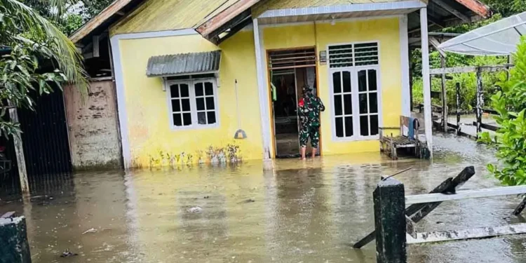 BPBD Simeulue Kerahkan Bantu Warga Terdampak Banjir