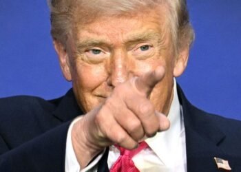 Iran Bikin Trump Senang Sampai Bilang Terima Kasih soal Selat Hormuz