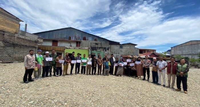 Baitul Mal Aceh Salurkan Rp176 Juta untuk Korban Kebakaran di Aceh Selatan