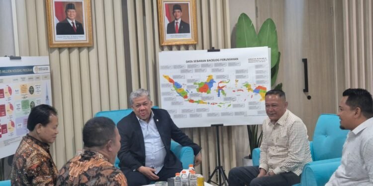 Pemkab Aceh Jaya dan Ketua DPRK Temui Wakil Menteri Perumahan Bahas Permukiman Nelayan