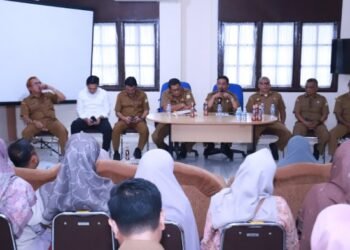 Optimalkan Pelayanan RSUD Indrapuri, Wabup Syukri Ajak Nakes Tingkatkan Komunikasi dan Koordinasi