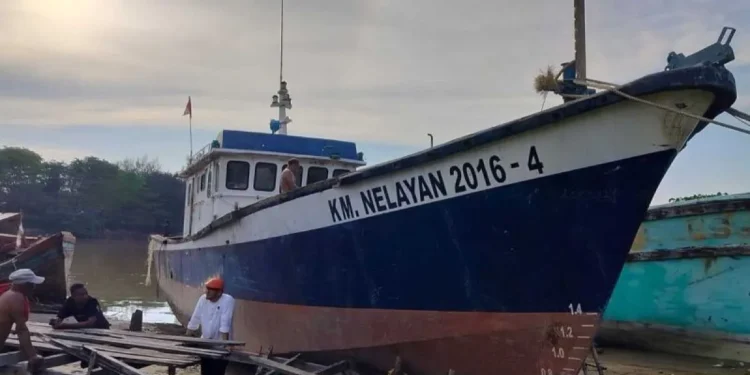 DKP Simeulue Telusuri Kapal Bantuan KKP untuk Kelompok Nelayan