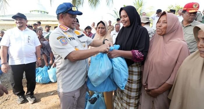 Tito Pastikan Percepatan Penanganan Pengungsi di Aceh