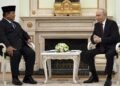 Bertemu Prabowo, Putin Siap Kerja Sama Energi hingga Militer