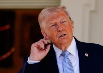Iran Ejek Trump Gagal Blokade Laut: Selat Hormuz Bukan Media Sosial