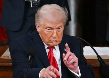 Pernyataan ‘Mencla-mencle’ Trump Sejak Awal Perang AS-Israel vs Iran