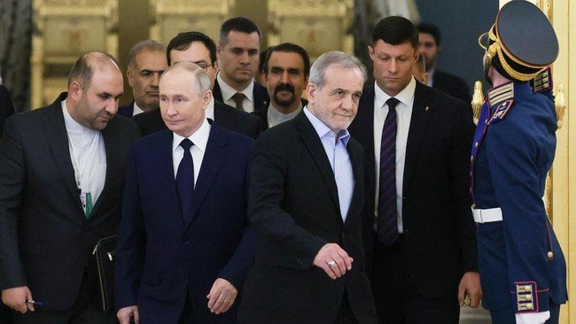 Presiden Iran Langsung Telepon Putin usai Negosiasi dengan AS Mandek