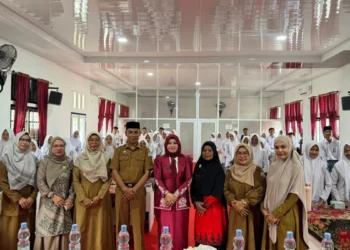 Pelajar Woyla Diajak Kreatif Angkat Produk Lokal