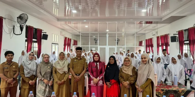 Pelajar Woyla Diajak Kreatif Angkat Produk Lokal